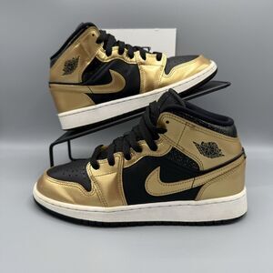 Nike Gold and Black Athletic Shoes